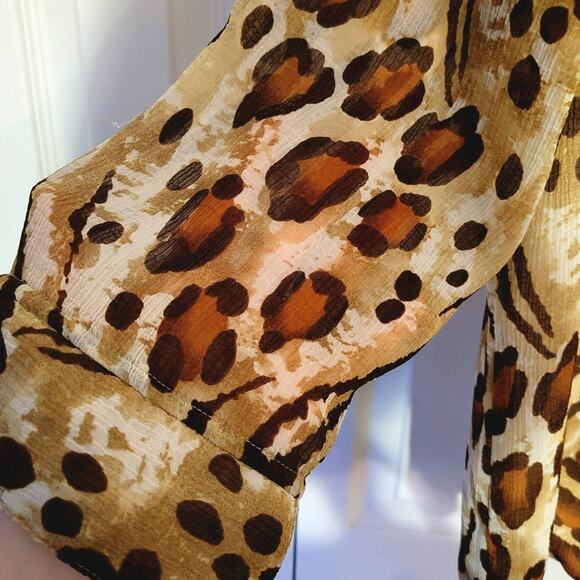 Alfred Dunner, 14 | Animal Leopard Print Button Down Blouse - Picture 4 of 7